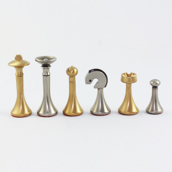 Schachfiguren aus Metall "Messing Art", (K68)