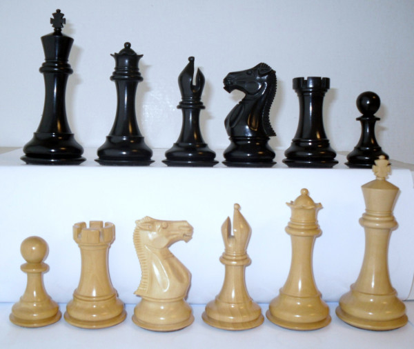 Schachfiguren Stallion